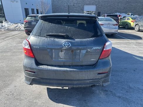 Used 2010 Toyota Matrix S image 3