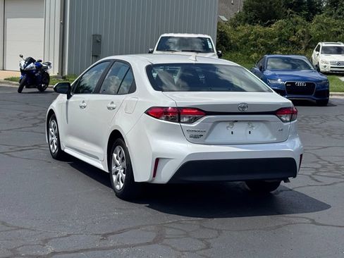 Used 2023 Toyota Corolla LE FWD image 14