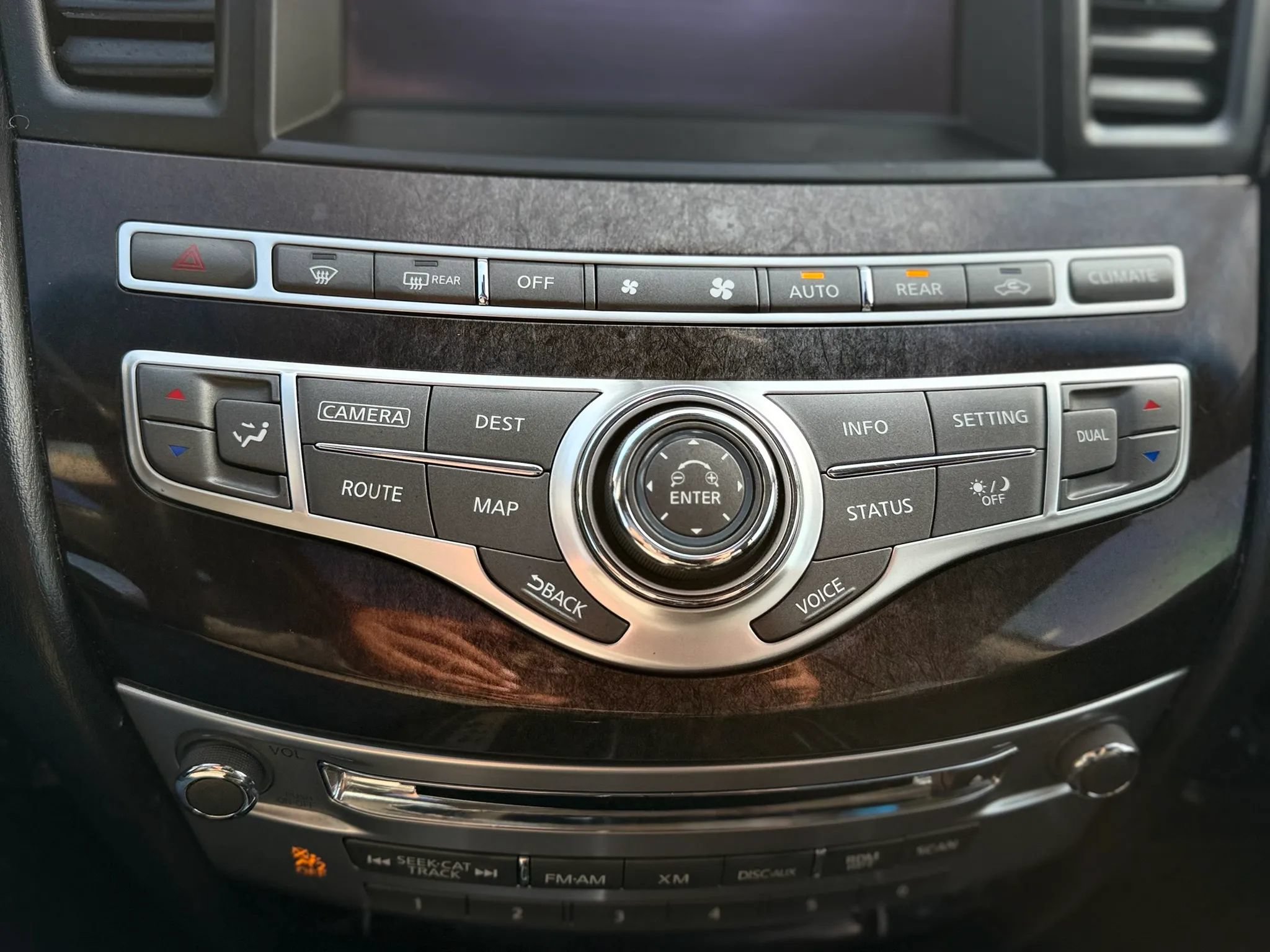 Used 2014 INFINITI QX60 Luxe w/ Premium Plus Package AWD/4WD image 33