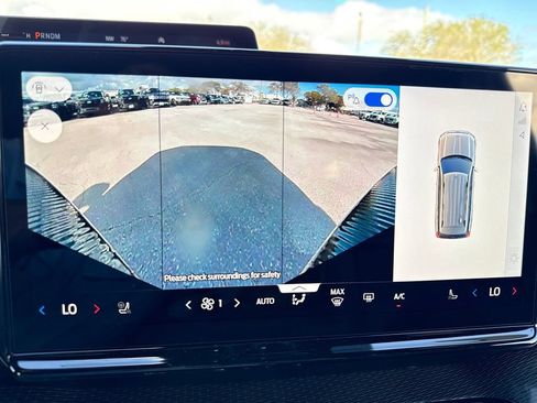 New 2026 Ford Expedition Platinum image 29