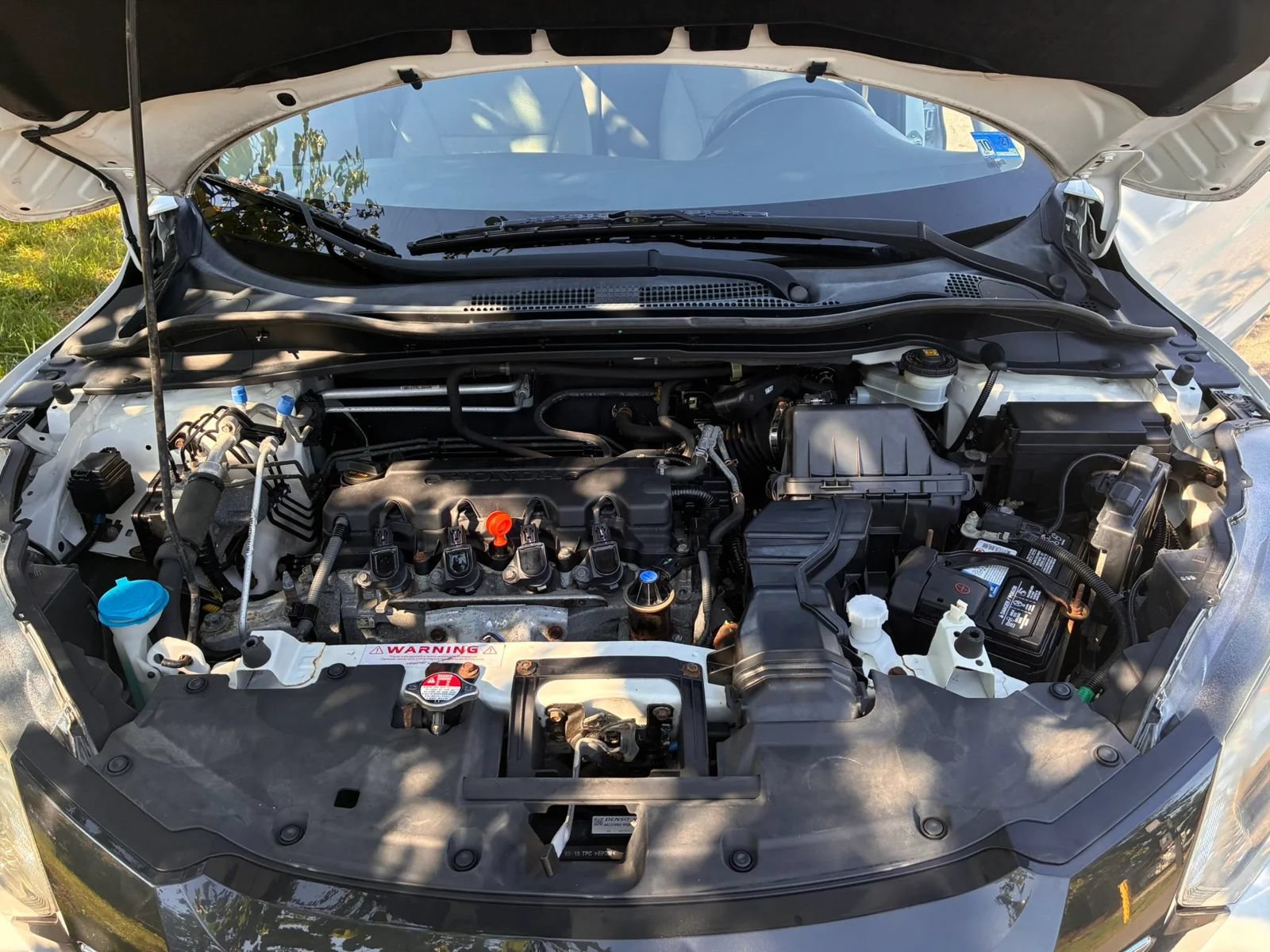 Used 2016 Honda HR-V EX image 40