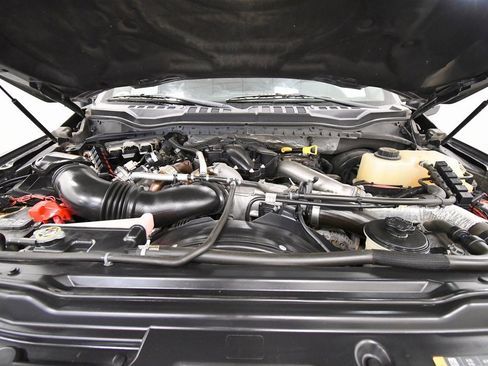 Used 2018 Ford F350 Lariat w/ FX4 4x4 Off Road Package image 12