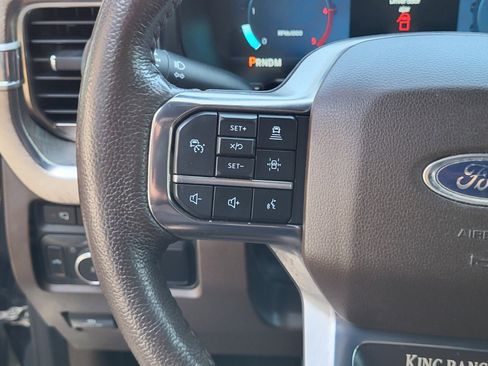 Used 2023 Ford F250 King Ranch image 29