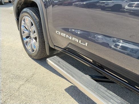 Used 2024 GMC Sierra 1500 Denali w/ Denali Reserve Package AWD/4WD image 42