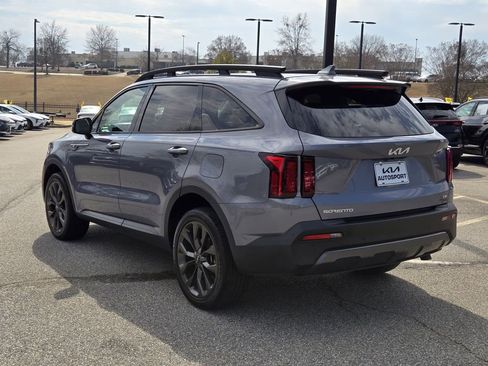 Certified 2023 Kia Sorento X-Line EX image 10