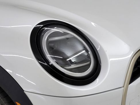 New 2026 MINI Cooper 2-Door Hardtop image 3