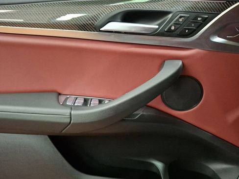 Used 2022 BMW X4 M40i image 8