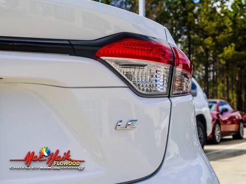 Used 2024 Toyota Corolla LE image 5