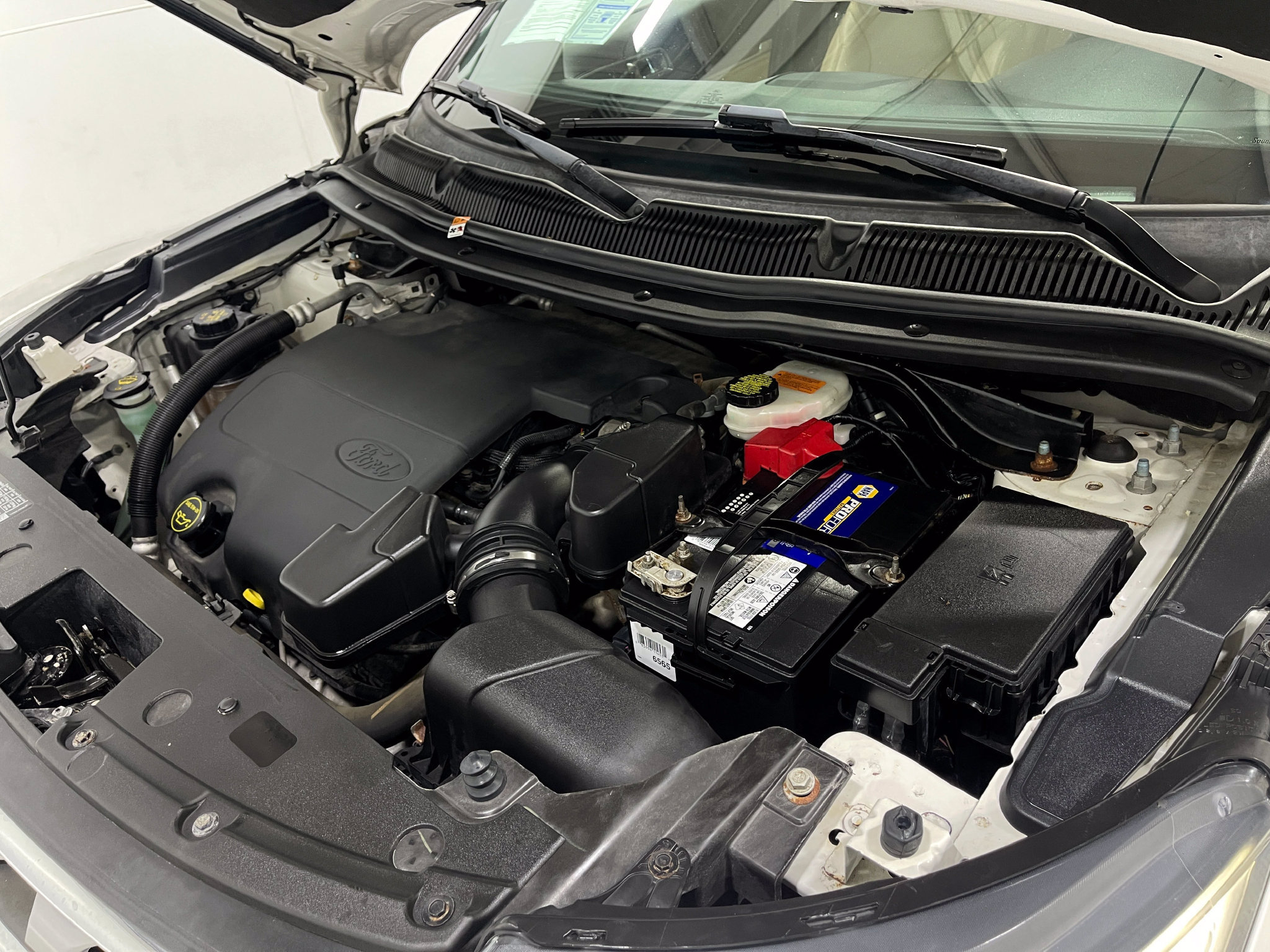 Used 2017 Ford Explorer Limited AWD/4WD image 27