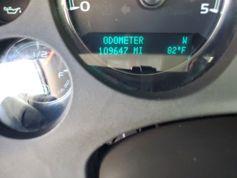 Used 2014 Chevrolet Silverado 2500 LTZ w/ LTZ Plus Package image 26