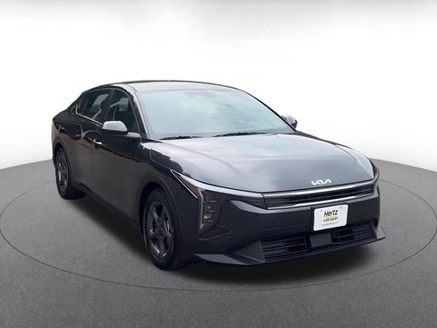 Used 2026 Kia K4 FWD image 3