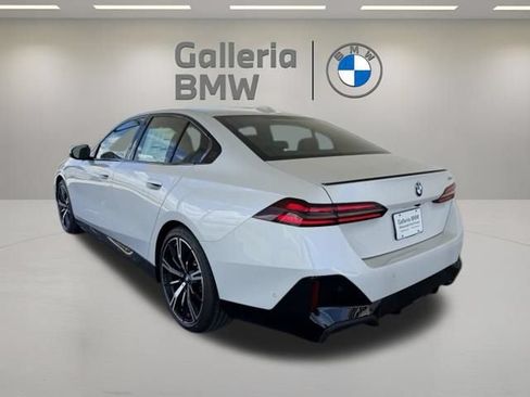 New 2027 BMW 530i w/ M Sport Package RWD image 11