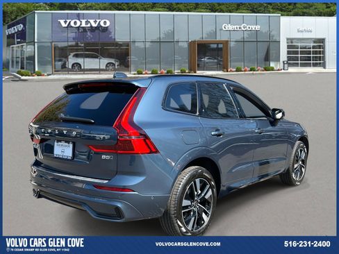 Used 2026 Volvo XC60 B5 Plus w/ Protection Package Premier image 5