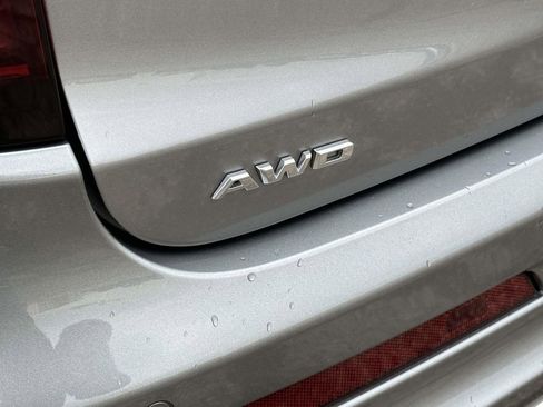 Used 2023 Cadillac XT6 Premium Luxury w/ LPO, Floor Liner Package image 11