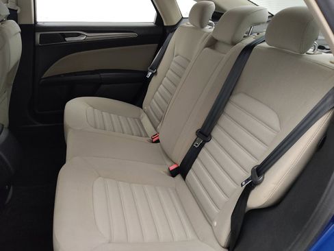 Used 2018 Ford Fusion S FWD image 18