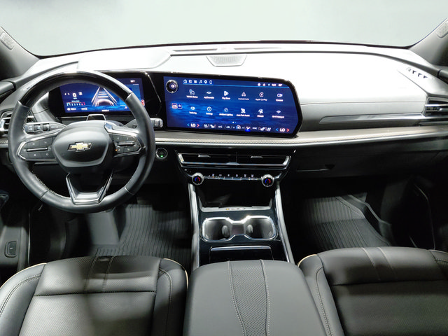 Used 2026 Chevrolet Traverse High Country w/ LPO, Floor Liner Package AWD/4WD image 22