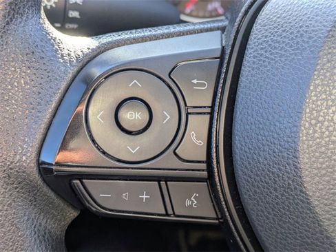 Used 2021 Toyota RAV4 LE image 24