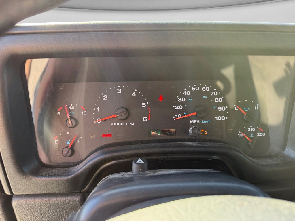 Used 2005 Jeep Wrangler Sport w/ 30" Tire & Wheel Group AWD/4WD image 11