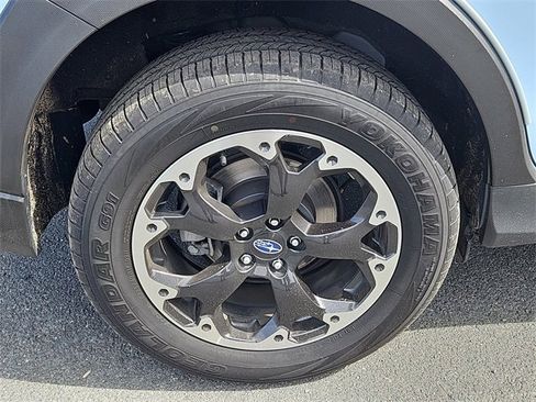 Used 2023 Subaru Crosstrek 2.0i image 9