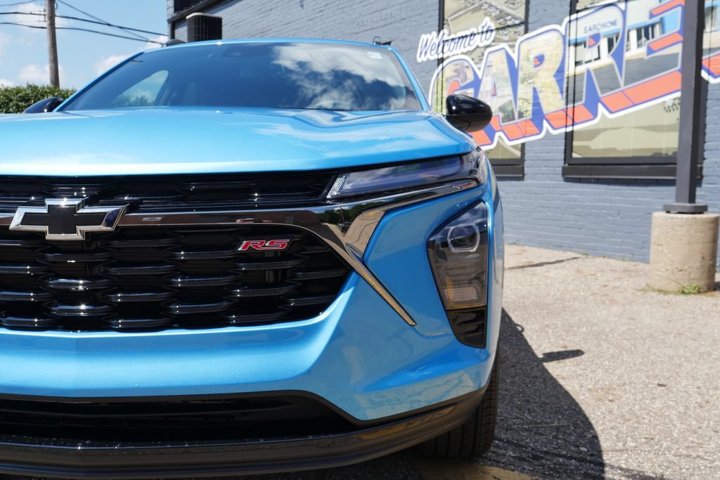New 2026 Chevrolet Trax RS FWD image 3