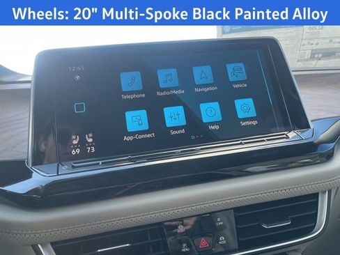 New 2026 Volkswagen Atlas SE image 17