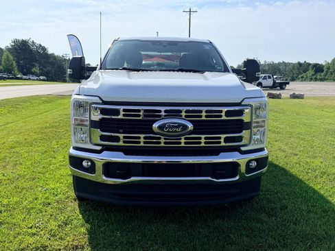 Used 2026 Ford F250 XLT AWD/4WD image 11