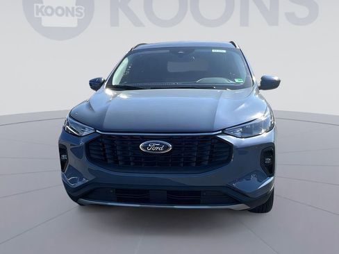 Used 2025 Ford Escape SE image 11