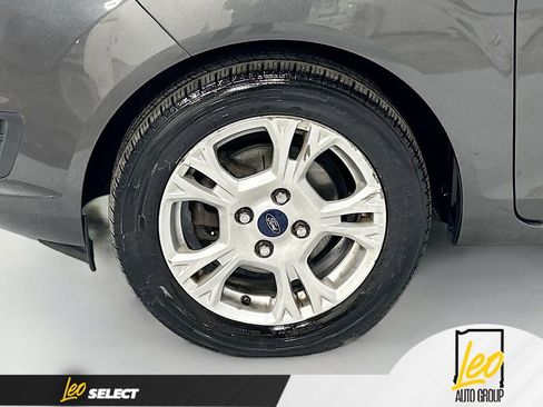 Used 2016 Ford Fiesta SE w/ Cold Weather Package image 28