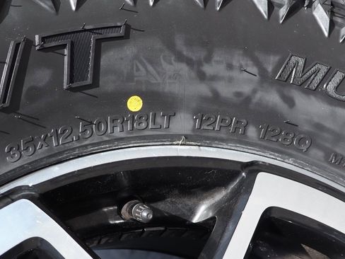 Used 2022 Ford Bronco Black Diamond image 46