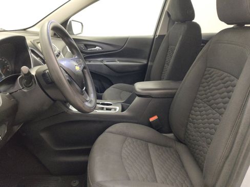 Used 2019 Chevrolet Equinox LT FWD image 17