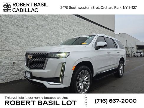 Certified 2021 Cadillac Escalade Premium Luxury AWD/4WD image 1