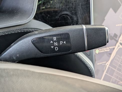 Used 2018 Tesla Model X P100D image 22