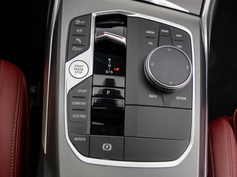 New 2026 BMW 330i xDrive 330i xDrive w/ M Sport Package image 21