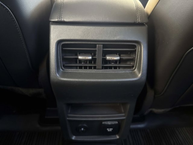 Used 2024 Ford Edge SEL w/ Convenience Package AWD/4WD image 30