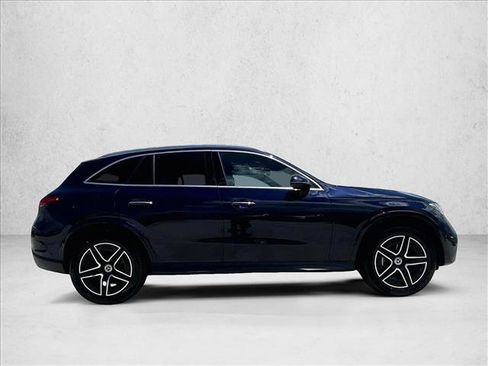 Certified 2024 Mercedes-Benz GLC 300 image 5