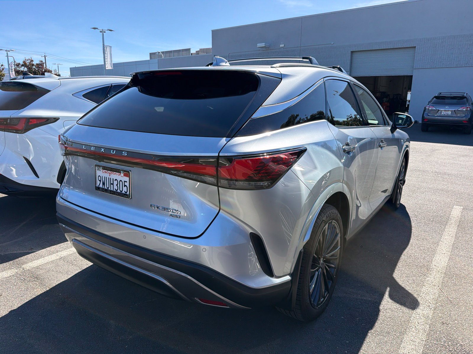 Used 2026 Lexus RX 350h w/ Convenience Package AWD/4WD image 5