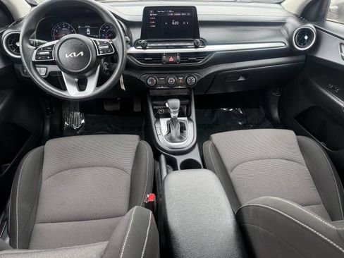 Used 2024 Kia Forte LXS FWD image 27