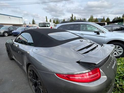 Used 2015 Porsche 911 Carrera S RWD image 2