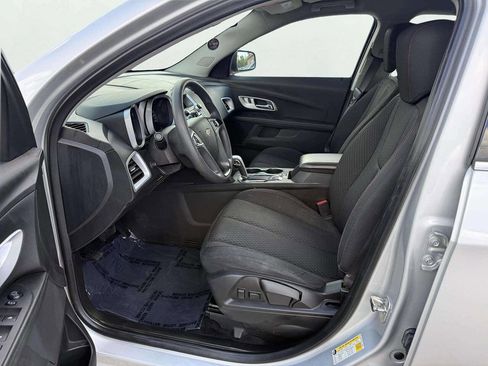 Used 2015 Chevrolet Equinox LS FWD image 10