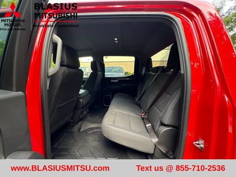 Used 2024 Chevrolet Silverado 1500 LT AWD/4WD image 22