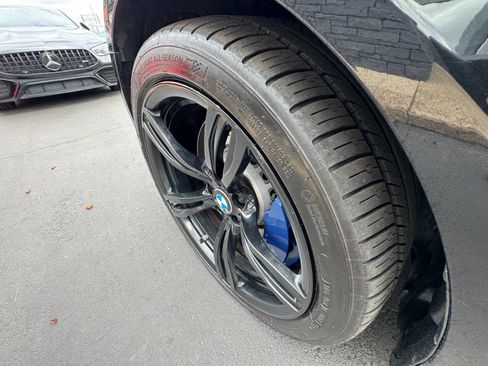 Used 2014 BMW M5 image 32