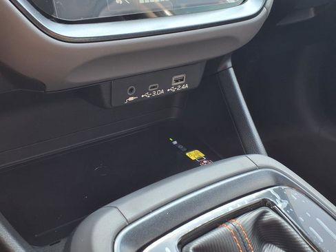 New 2025 Subaru Crosstrek 2.5i Limited w/ Crosstrek Mirror Package image 13