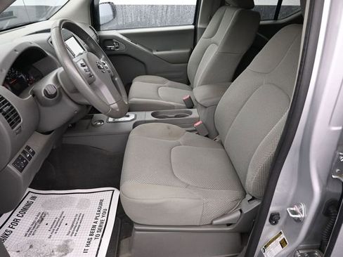 Used 2021 Nissan Frontier SV image 7