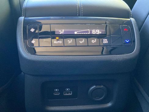 Used 2023 INFINITI QX60 Luxe w/ Vision Package AWD/4WD image 31