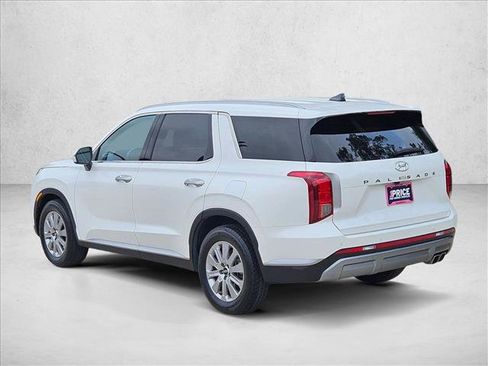 Used 2025 Hyundai Palisade SEL FWD image 7