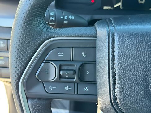 Used 2024 Toyota Tacoma SR5 w/ SR5 Upgrade Package image 15