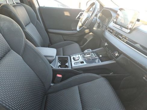 Used 2024 Mitsubishi Outlander ES image 5