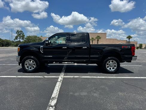Used 2018 Ford F250 Lariat w/ Lariat Ultimate Package AWD/4WD image 8