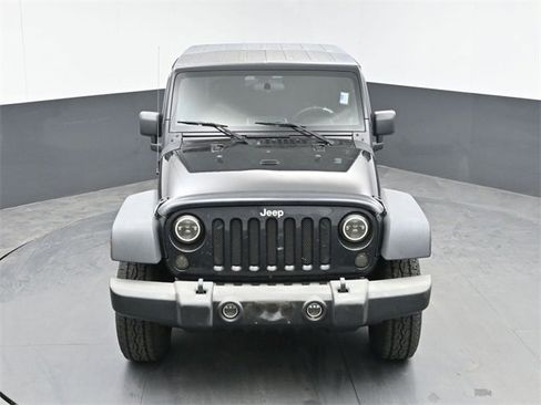 Used 2009 Jeep Wrangler X image 28
