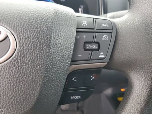 Used 2025 Toyota Camry LE w/ Convenience Package FWD image 24